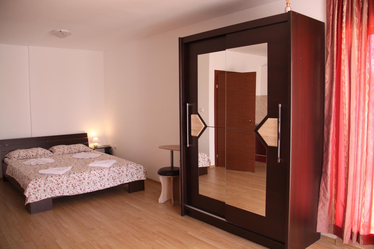 Golden Dunes Primorsko Apartments Экстерьер фото
