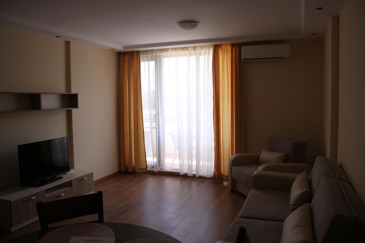 Golden Dunes Primorsko Apartments Экстерьер фото