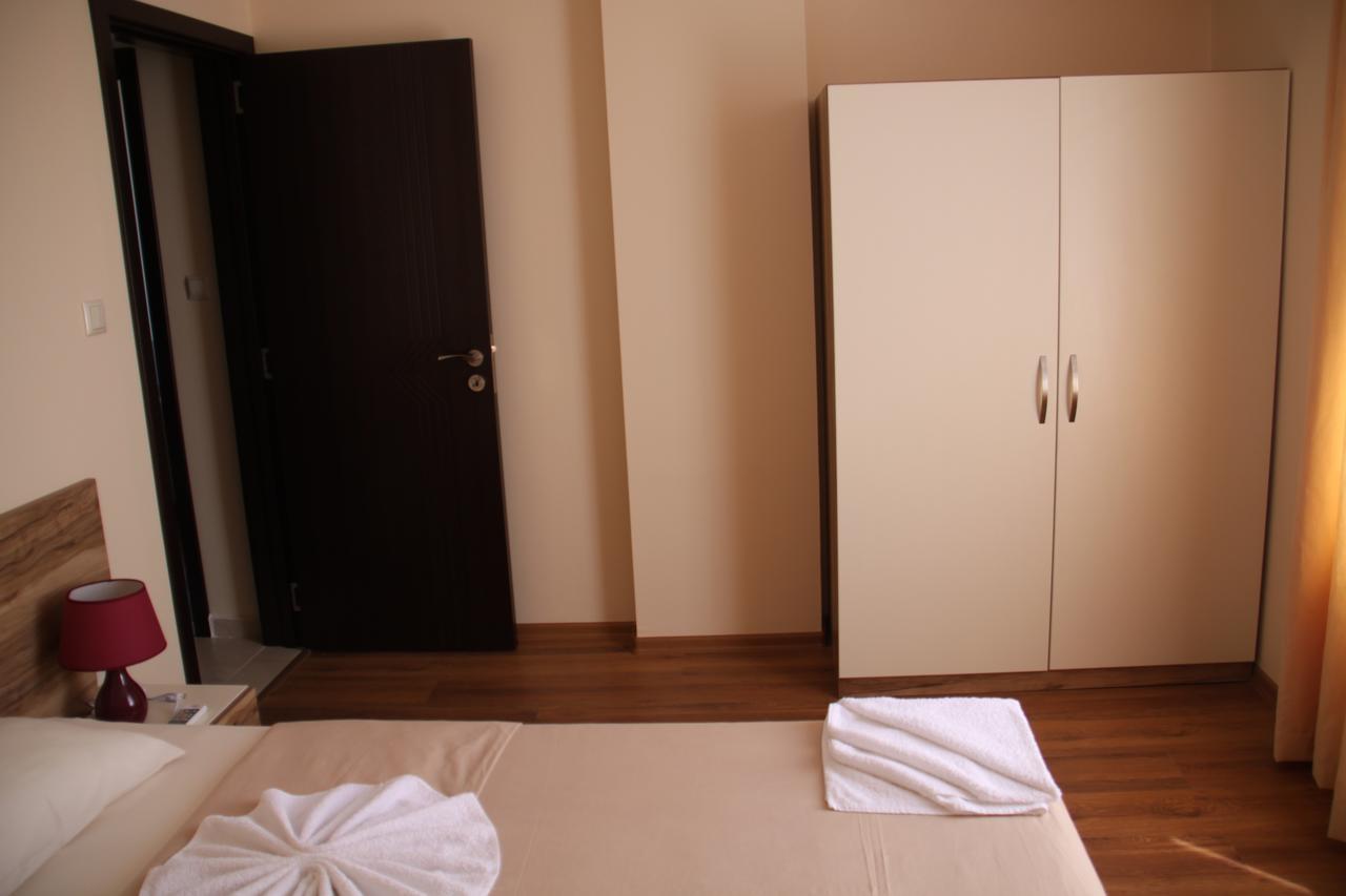 Golden Dunes Primorsko Apartments Экстерьер фото