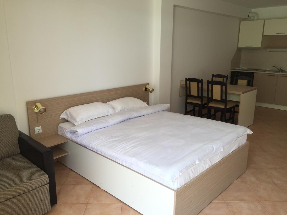 Golden Dunes Primorsko Apartments Экстерьер фото
