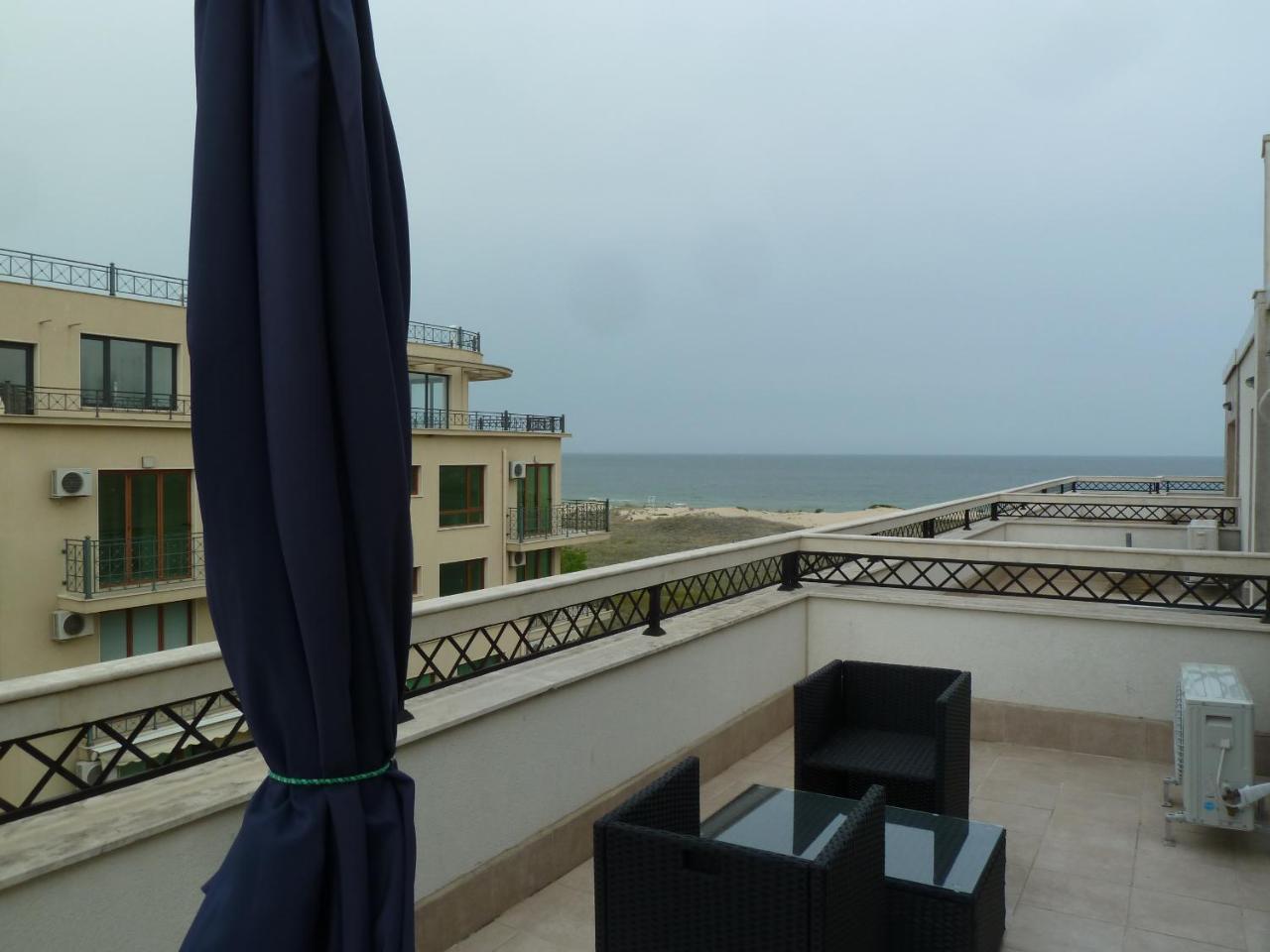 Golden Dunes Primorsko Apartments Экстерьер фото