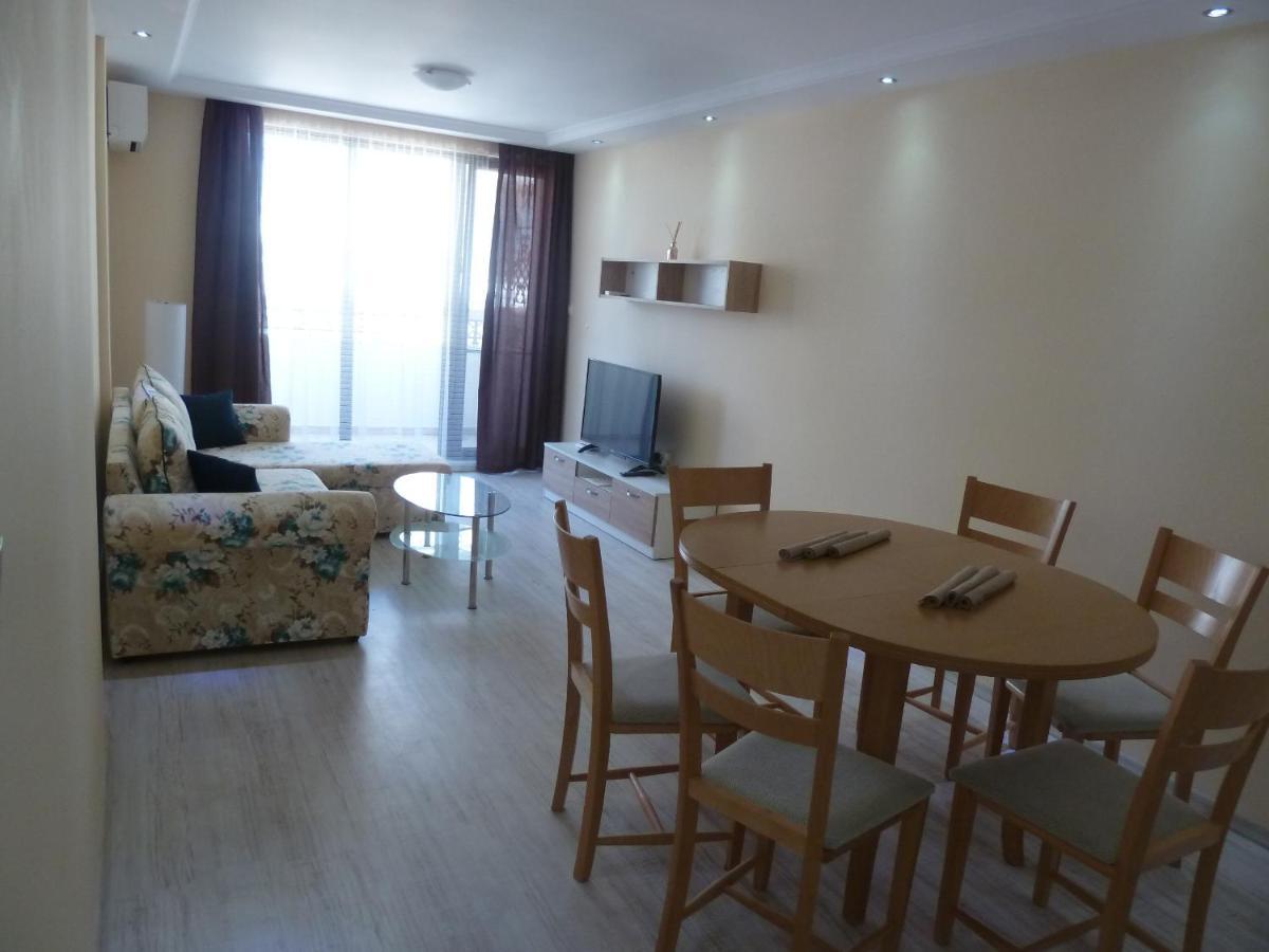 Golden Dunes Primorsko Apartments Номер фото